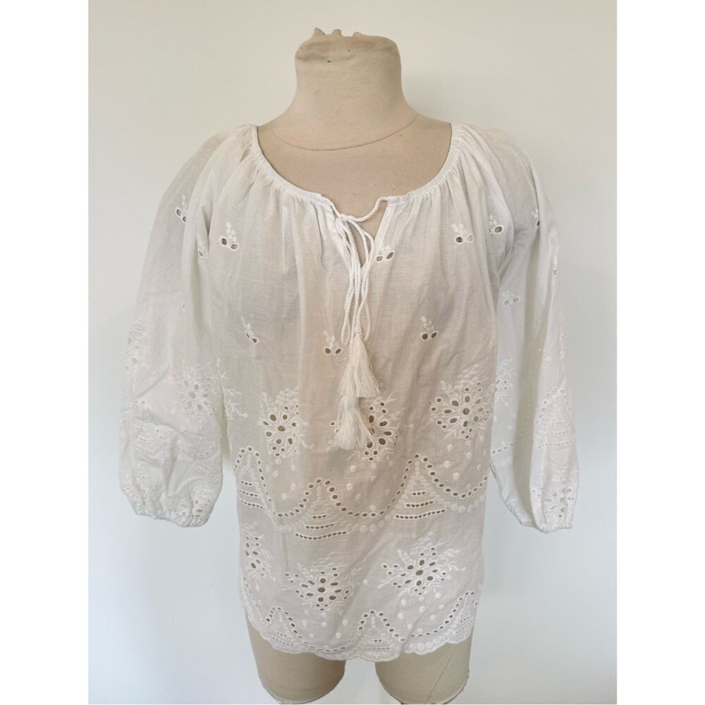 NWT New York & Company White Eyelet Cotton Boho Blouse Tassel Tie Size Medium - Picture 2 of 7